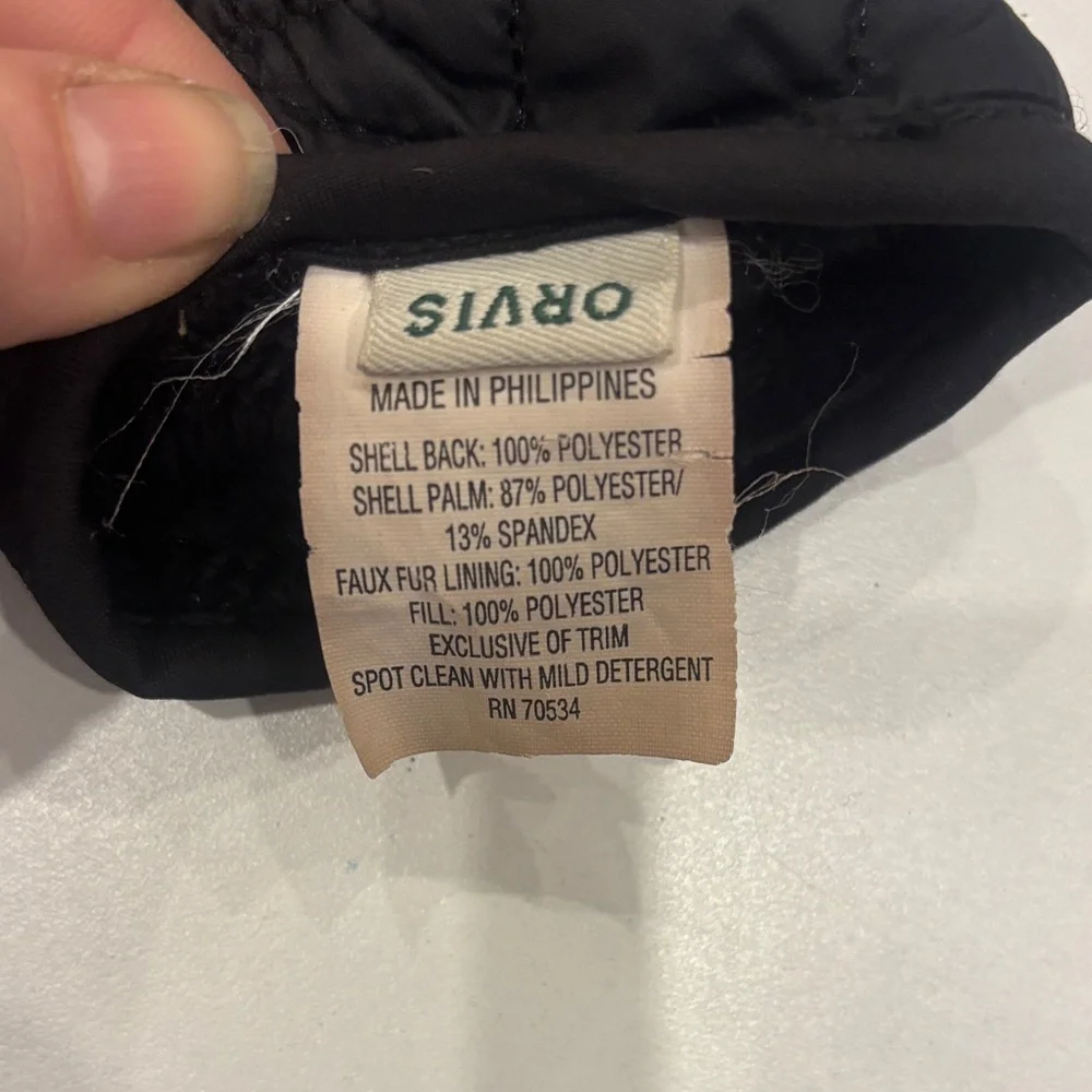 Orvis Black Quilted Gloves